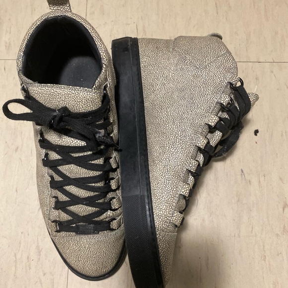 Balenciaga Designer shoes - Picture 3 of 4